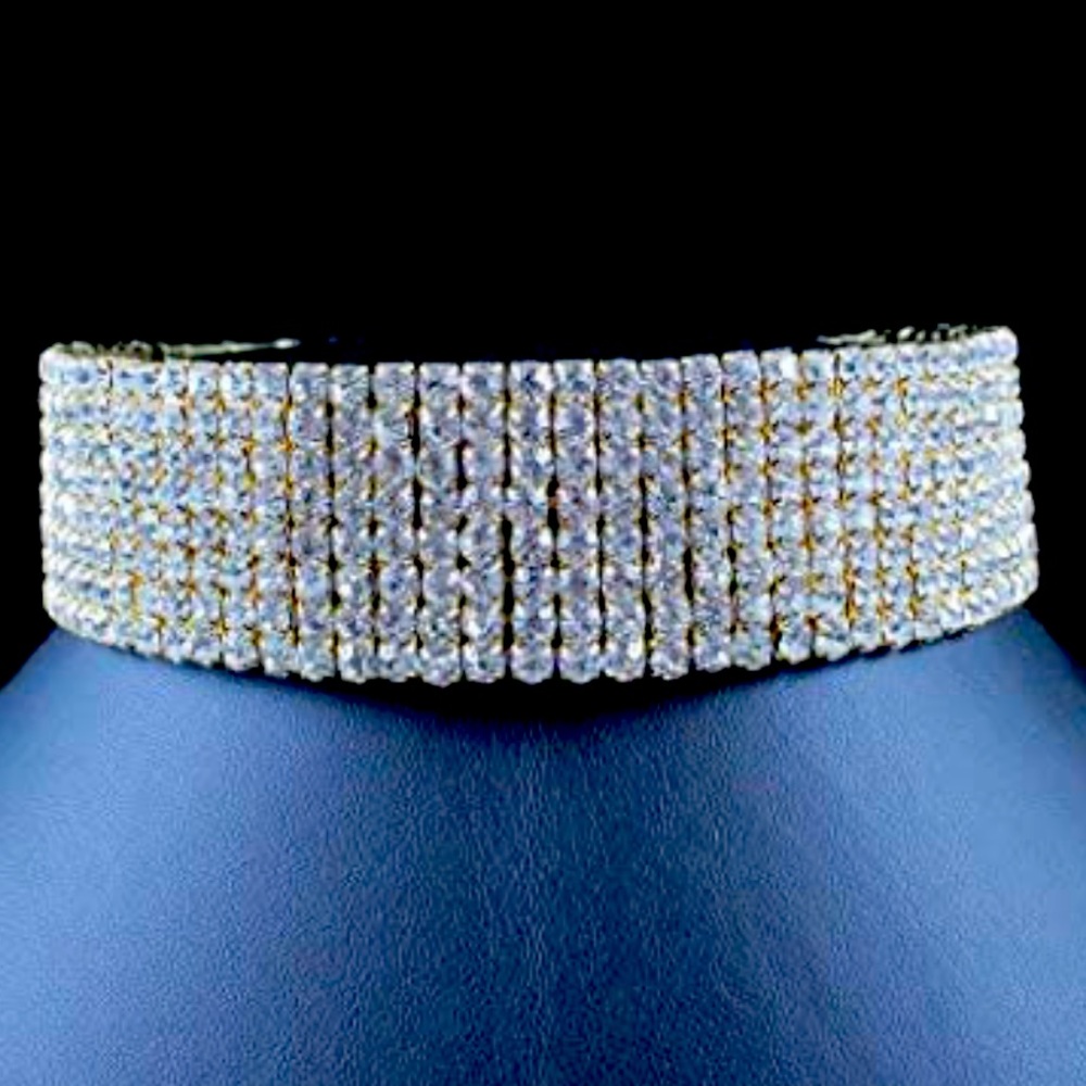yellow Australian rhinestone choker